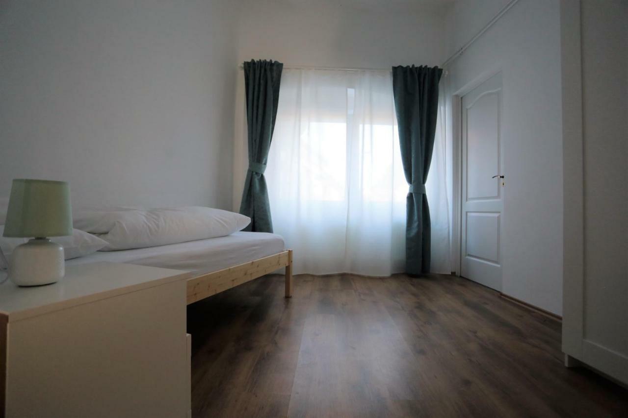 Jókai 19 Vendégház Veszprém Exterior foto